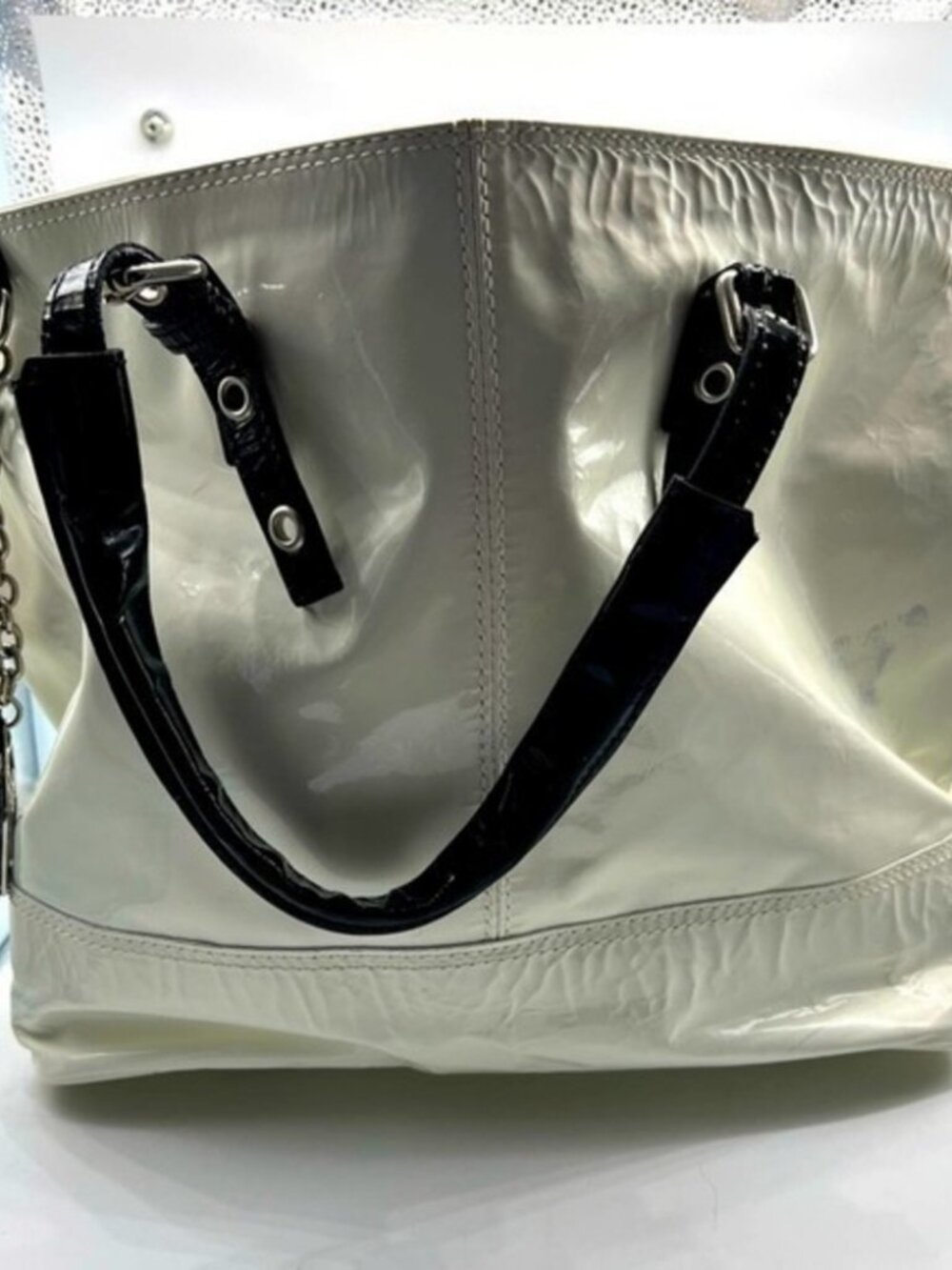Giuseppe Zanotti White Patent Leather Shoulder Purse | Black Trim | As-Is